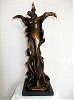 titolo_-La_nostra_speranza_-_Nuestra_Esperanza_-_scultura_in_terracotta_patinatura_bronzo__Dimensioni_altezza_41_cm_Peso_kg_12C762.JPG